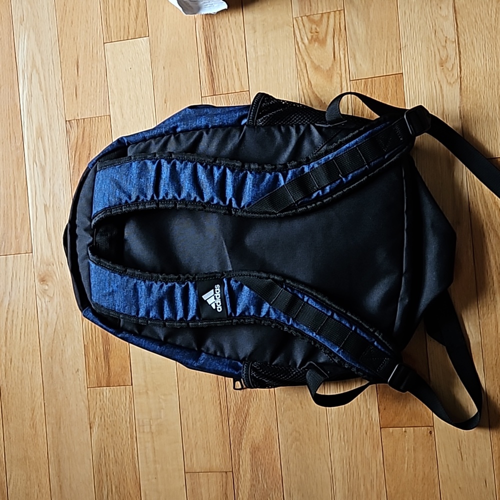 Adidas backpack - Picture 2 of 2